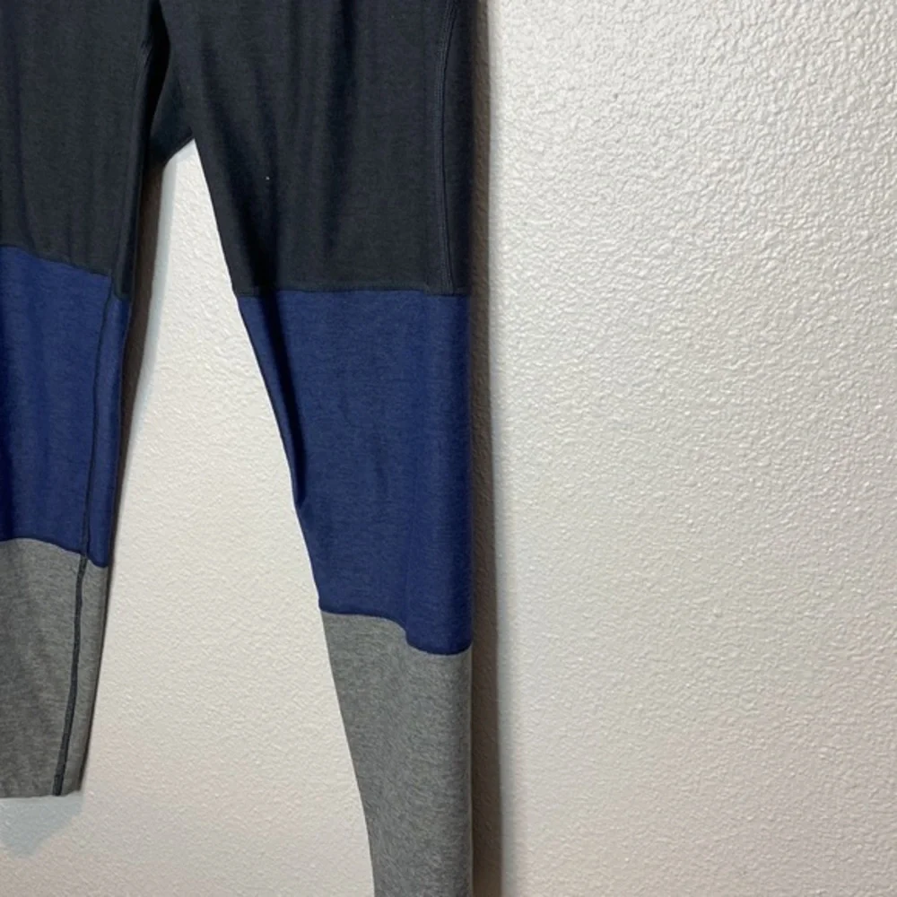 Outdoor Voices Color Block Leggings Size L
